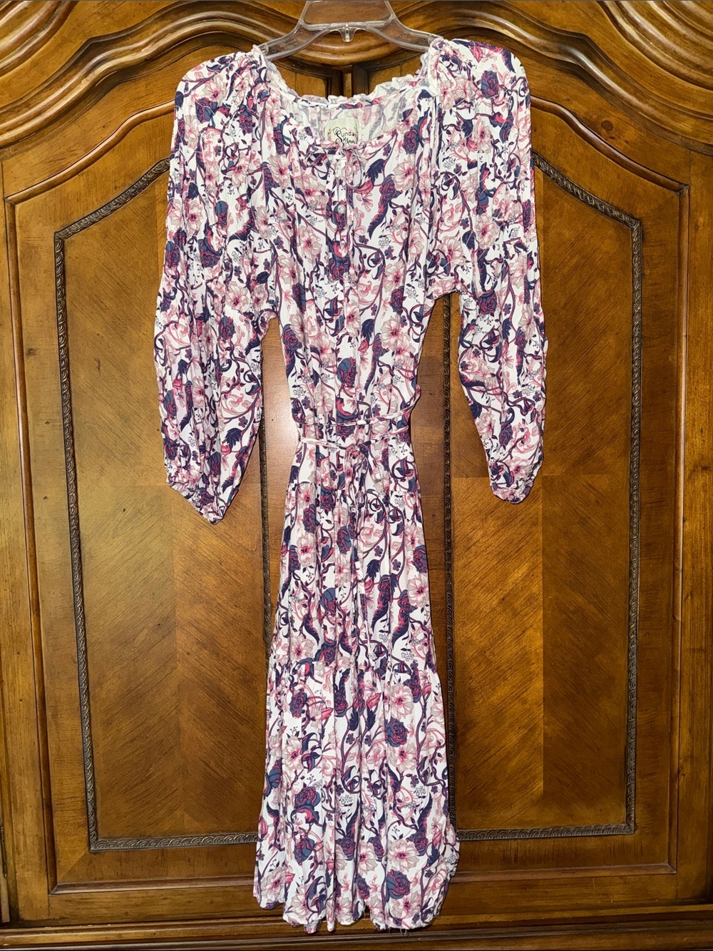 Mi Amore Pink and Navy Floral Long-Sleeve Midi Dress